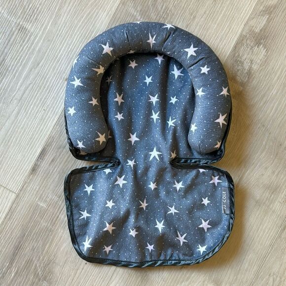 JJ Cole Baby Head Support - Picture 1 of 5